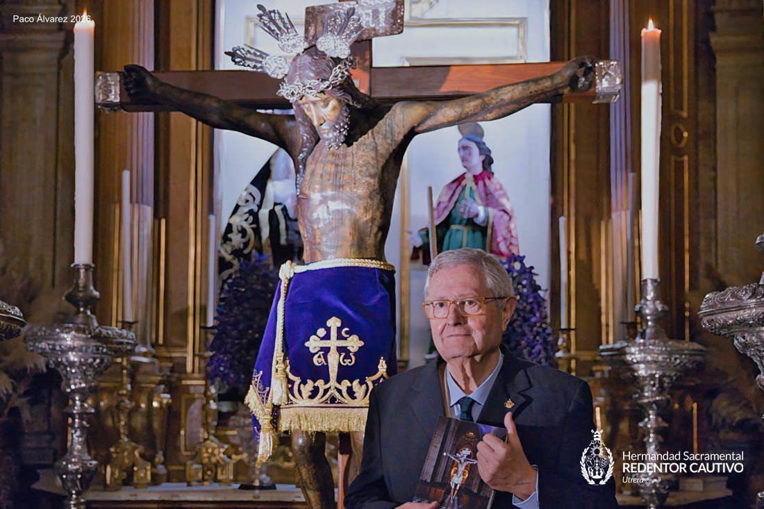 Presentación del libro “Apuntes sobre el Santísimo Cristo de Santiago, Patrón de Utrera y su Parroquia”